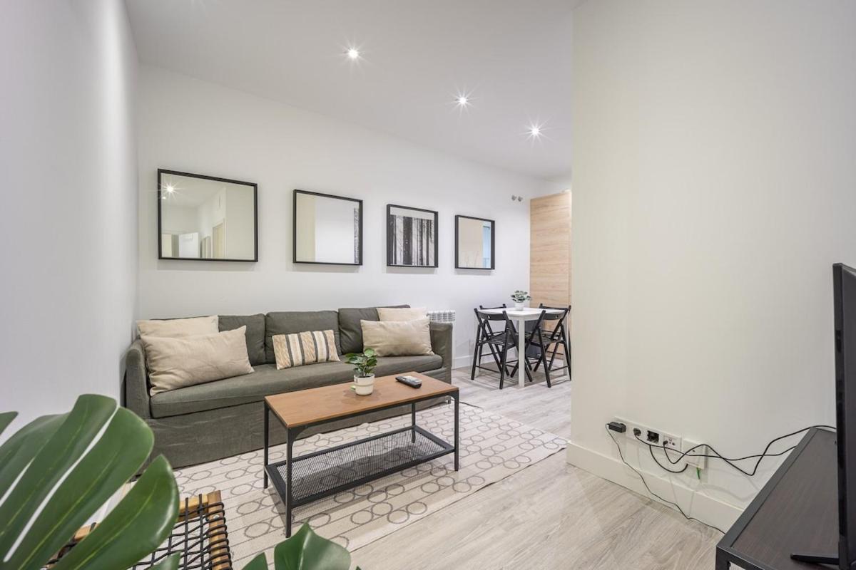 Апартаменты Encantador Apartamento En Atocha Мадрид Экстерьер фото