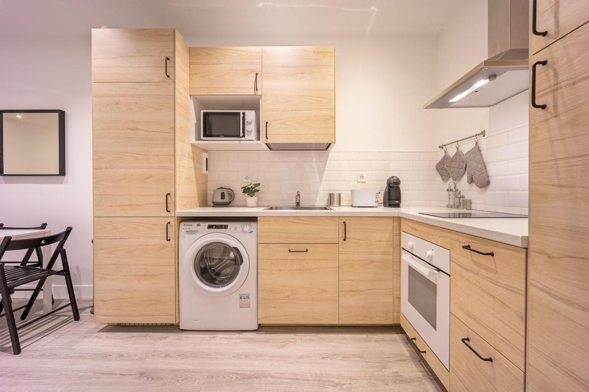 Апартаменты Encantador Apartamento En Atocha Мадрид Экстерьер фото