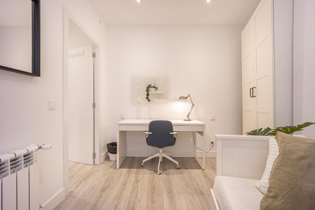 Апартаменты Encantador Apartamento En Atocha Мадрид Экстерьер фото